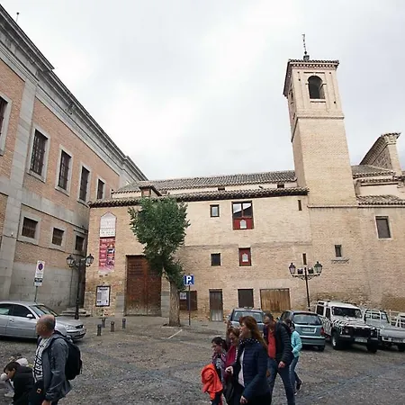 Apartamento Lorenzana * Toledo